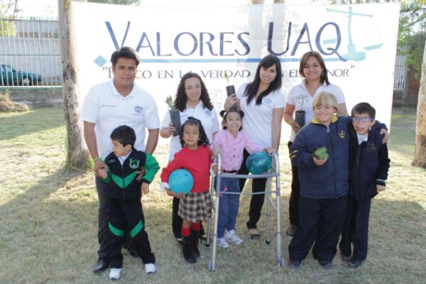 Reforesta Valores UAQ escuela primaria