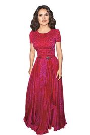 Salma Hayek regresa a los Globos de Oro