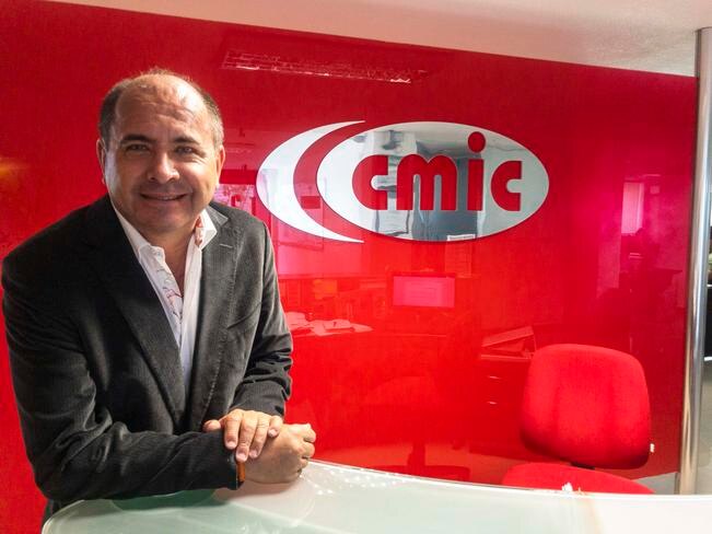 Álvaro Ugalde Ríos: “Recorte presupuestal afectará a la construcción”