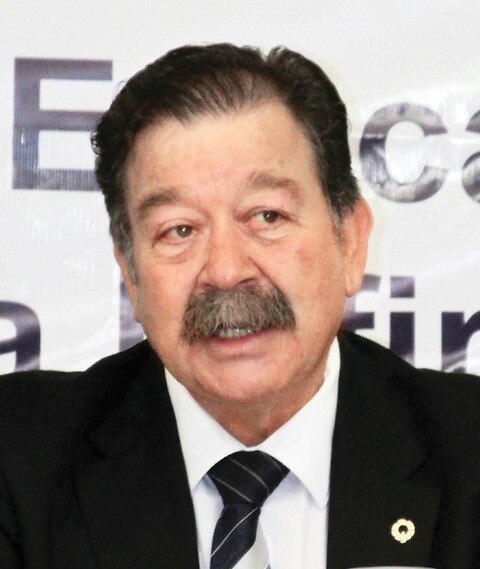 Buscan  reducción de trámites