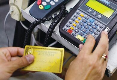 Aumenta 10% uso de tarjetas de crédito