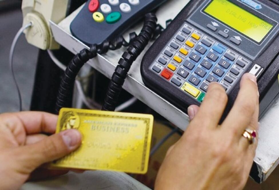 Aumenta 10% uso de tarjetas de crédito
