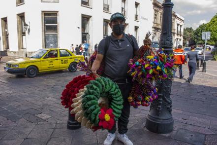 "Amigo, estas artesanías no las hallas en el supermercado"