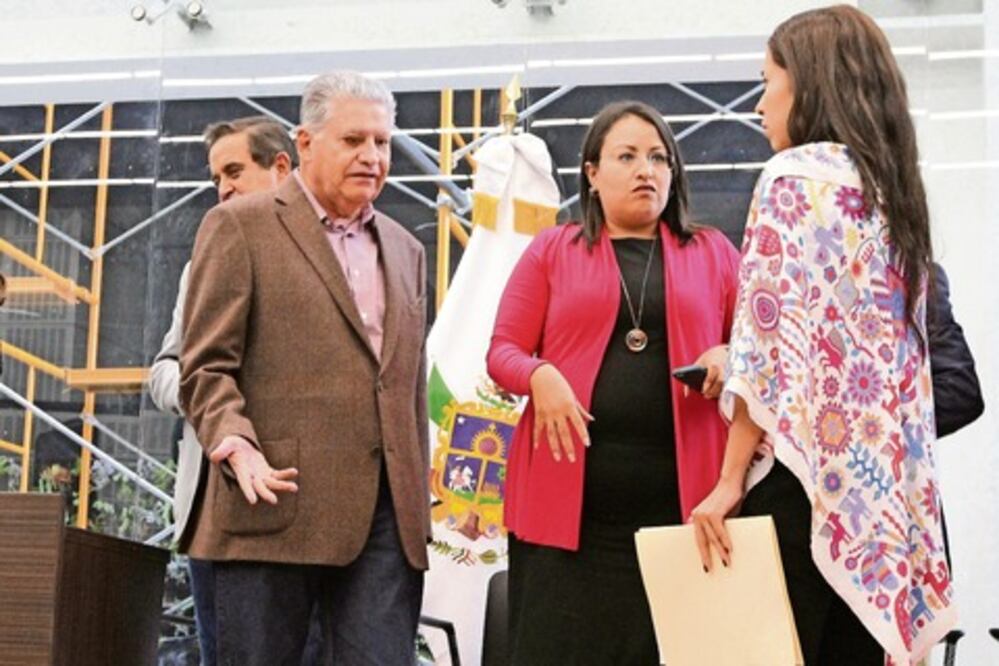 León ve en aspirantes del PRI “las mejores propuestas”