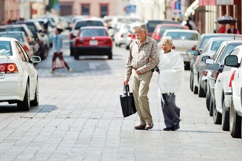 Uso de tarjeta del Inapam