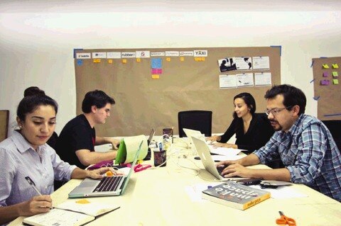 ¡Startups trabajando!
