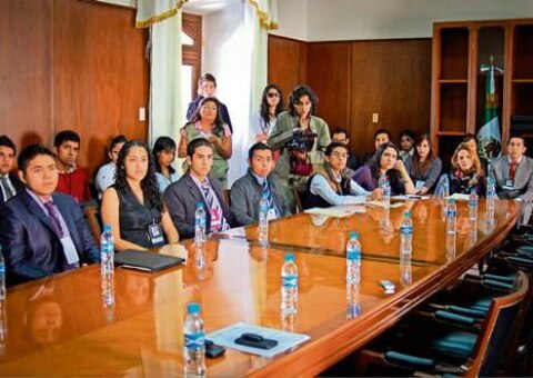 Jóvenes aportarán propuestas