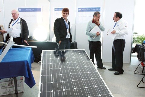 En marcha, proyectos para luz solar