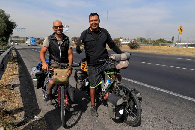 #NuestrasHistorias Se unen para recorrer miles de kilómetros