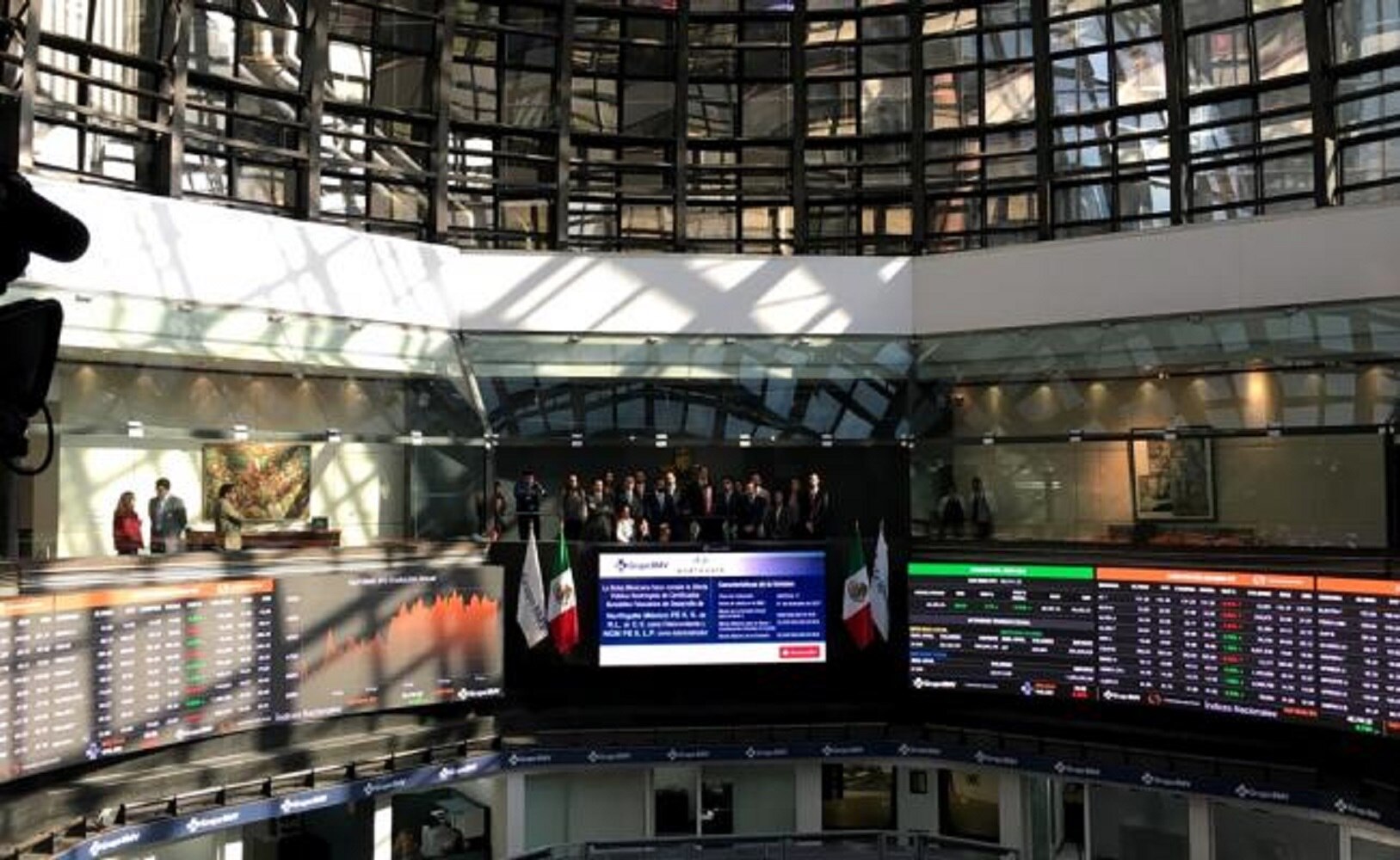 La Bolsa Mexicana inicia jornada con ganancia de 0.04%