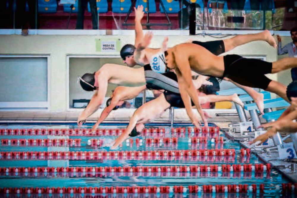 Presentan avances de las nuevas albercas