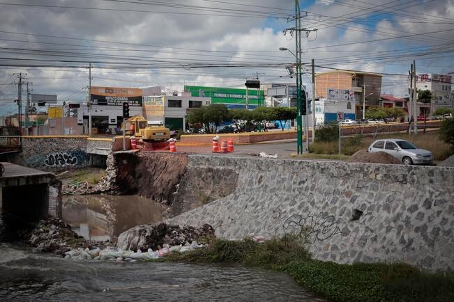 Contribuyentes. Dependerá de los recursos que ingresen a las arcas municipales por recaudación de predial el aumento de obras pluviales (OBTURE PRESS)