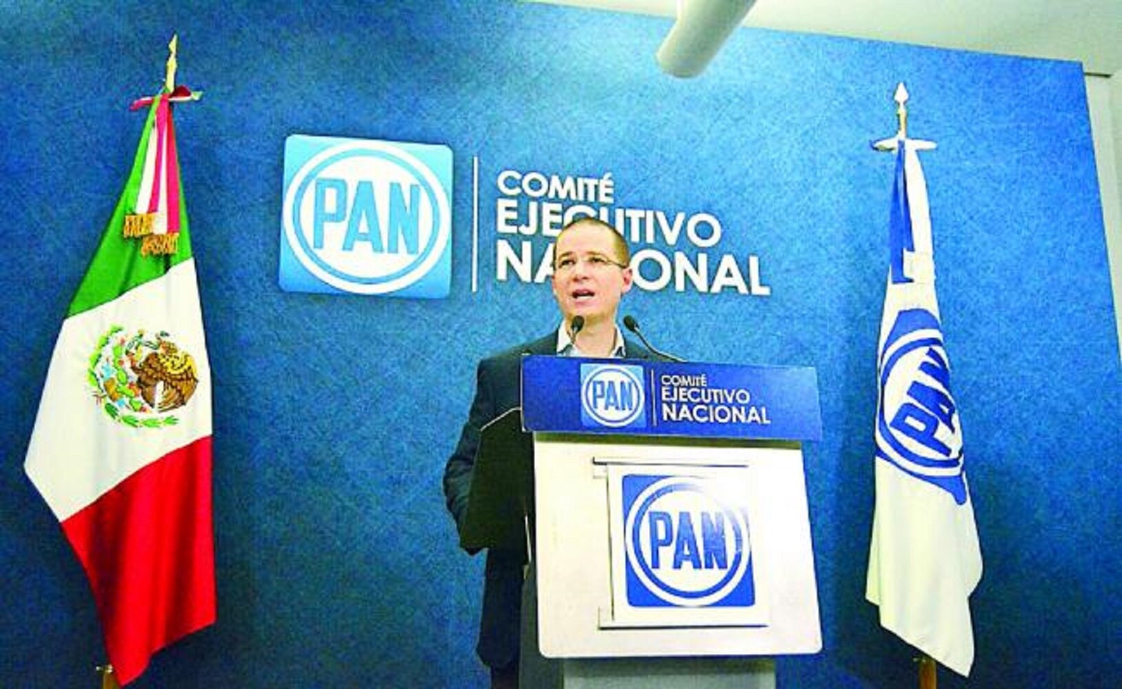 Es “una nueva mentira”, responde Anaya a Calderón sobre publicidad
