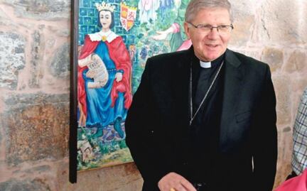 Suspenden 10 años a sacerdote español