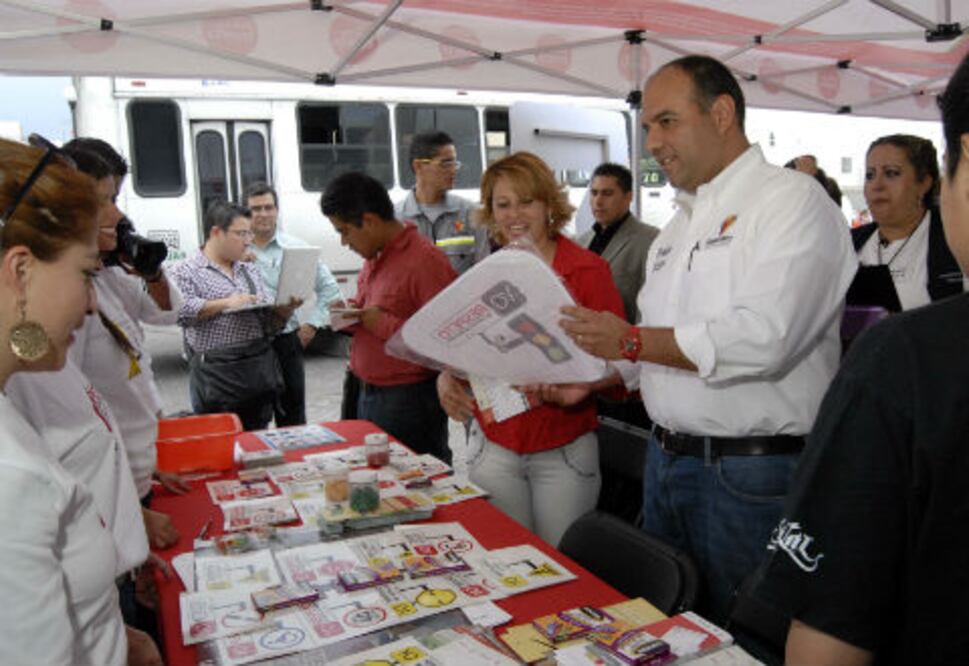 Llega atención ciudadana a Cayetano Rubio