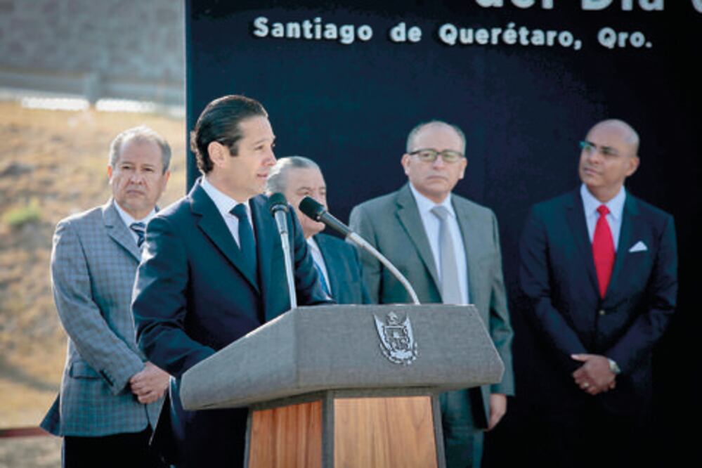 Se retrasa troncal de transporte: Domínguez