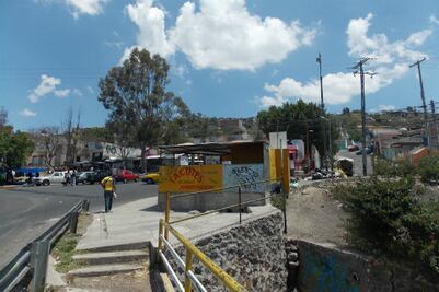 Reubicarán a colonos instalados en zona de riesgo
