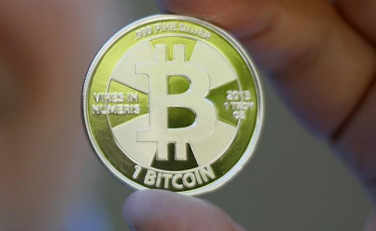 El bitcoin se aproxima a su techo de 5 mil dólares