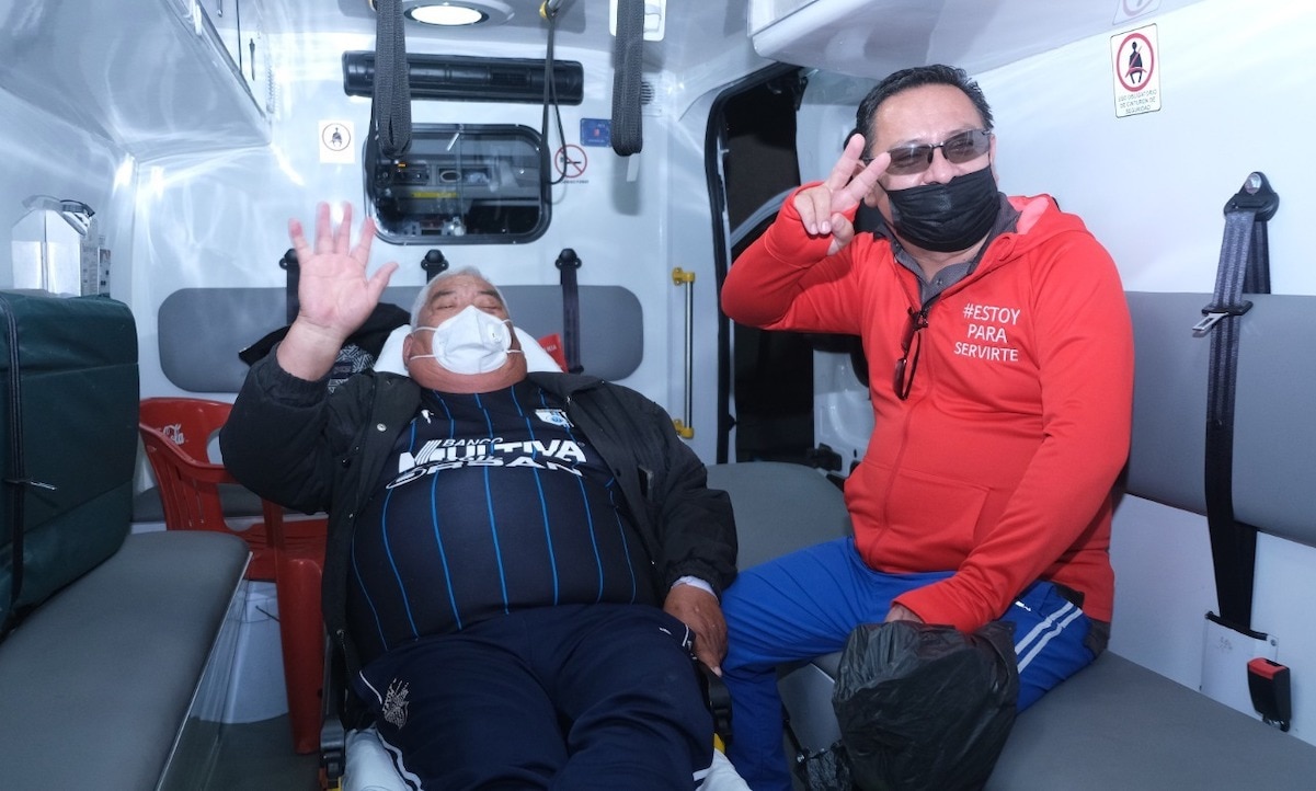 “Es el momento de ver para adelante”, dice Don Manuel; le reconstruyeron el ojo tras riñas en el Corregidora