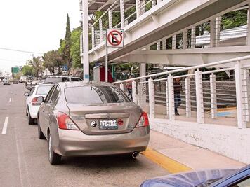 Sancionarán a autos en sitios prohibidos