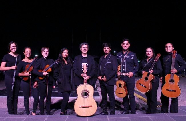Busca UAQ organizar encuentro de mariachis
