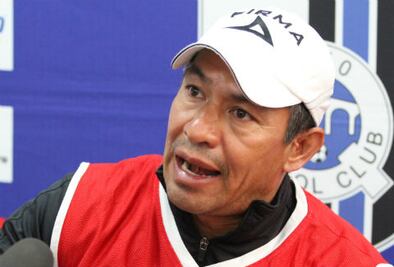 Gallos Blancos obligados a ganar 