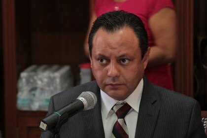 Confía Guerra en finanzas de la entidad