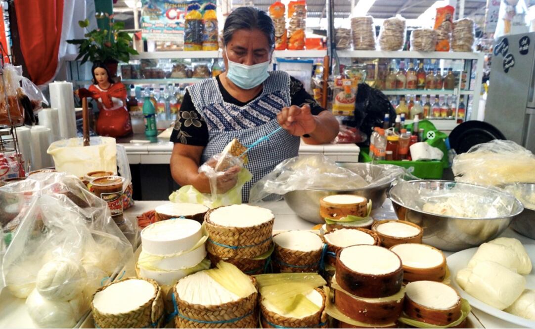 “Esos quesos son como de plástico”; visitamos la cuna del quesillo en Oaxaca