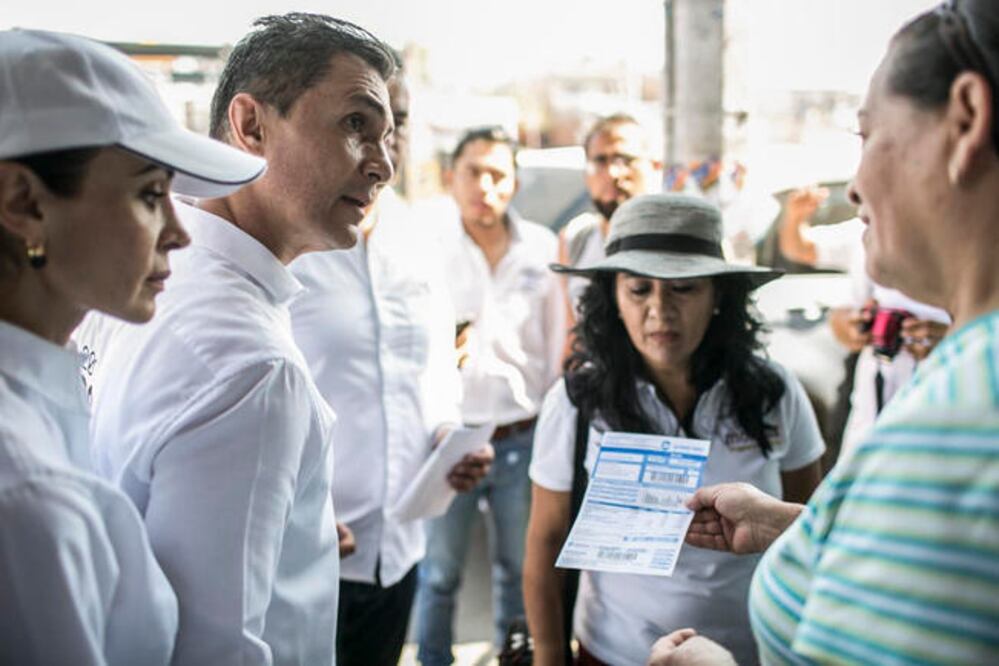 Adolfo Ríos dijo que en los seis días de campaña que van, ha tenido acercamiento con la gente en diversos puntos de la capital queretana.