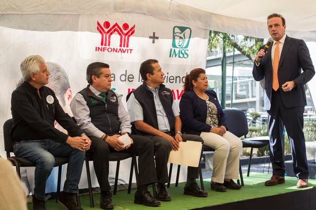 Foráneos ejercen 50% de créditos