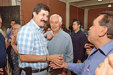 Inicia Javier Corral gira por Querétaro