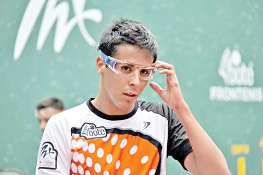 Luis Molina saca un triunfo en el Frontour