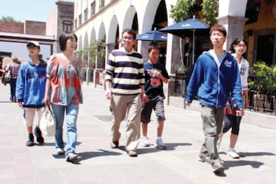 Extranjeros ganan terreno 