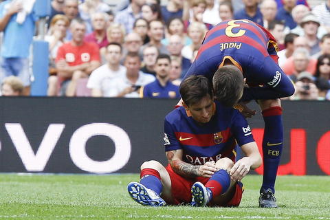 Neymar y Suárez, a dar la cara por Messi