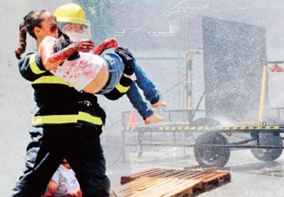 Preocupa vida de bomberos