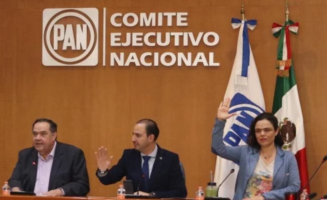 Gobernadores del PAN analizan regresar estructura educativa a la federación