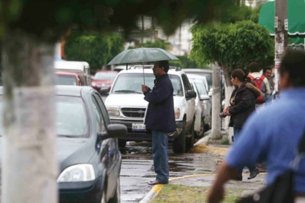 Conagua prevé descenso de temperatura hasta los 2°C