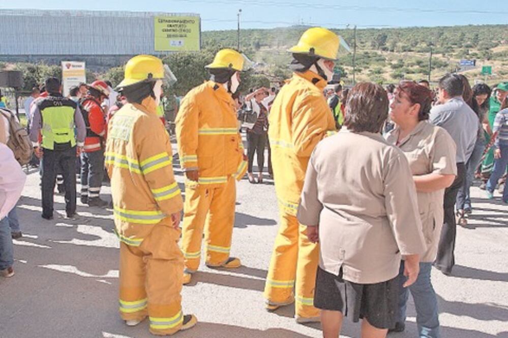 Autoridades examinarán edificios
