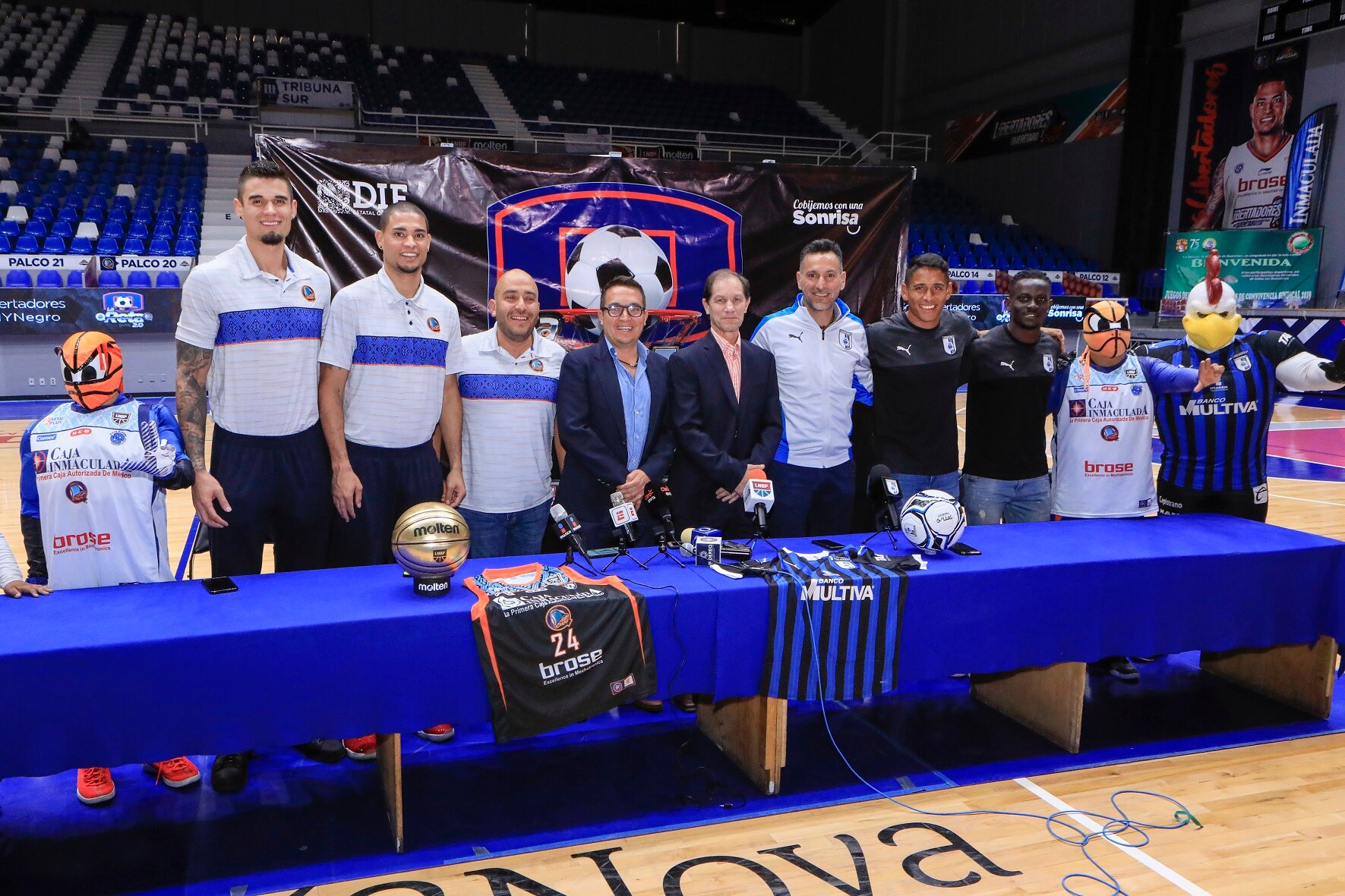 Lista la reta con causa