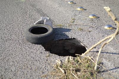 Reportan socavón en Querétaro; hay riesgo de colapso