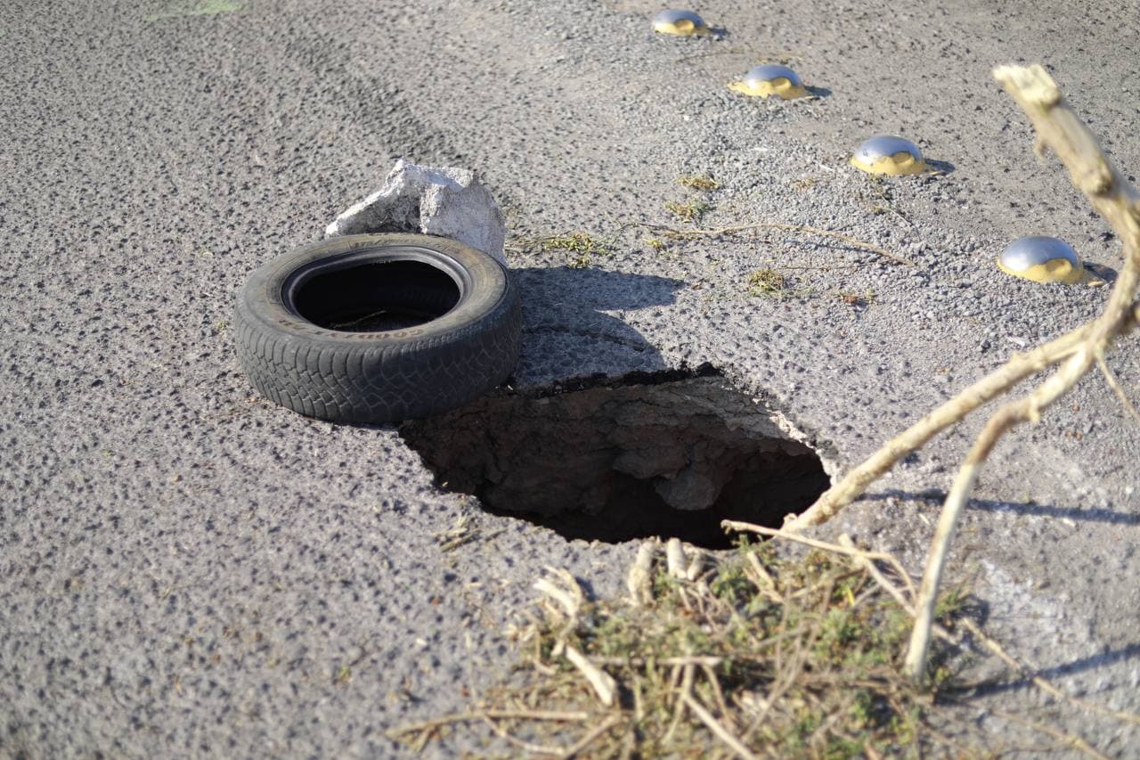 Reportan socavón en Querétaro; hay riesgo de colapso
