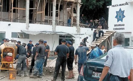 Usan como albañiles a policías de Naucalpan