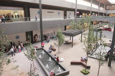 Clausuran estacionamiento de Antea por anomalías 