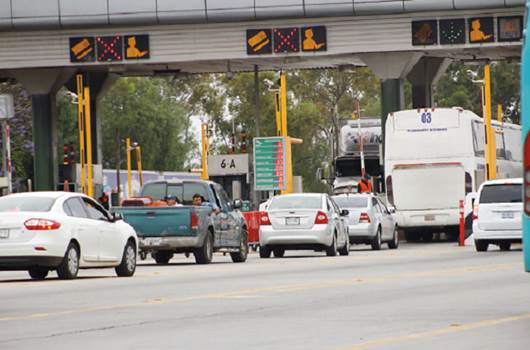 Aumenta 30% tránsito en la Méx-Qro