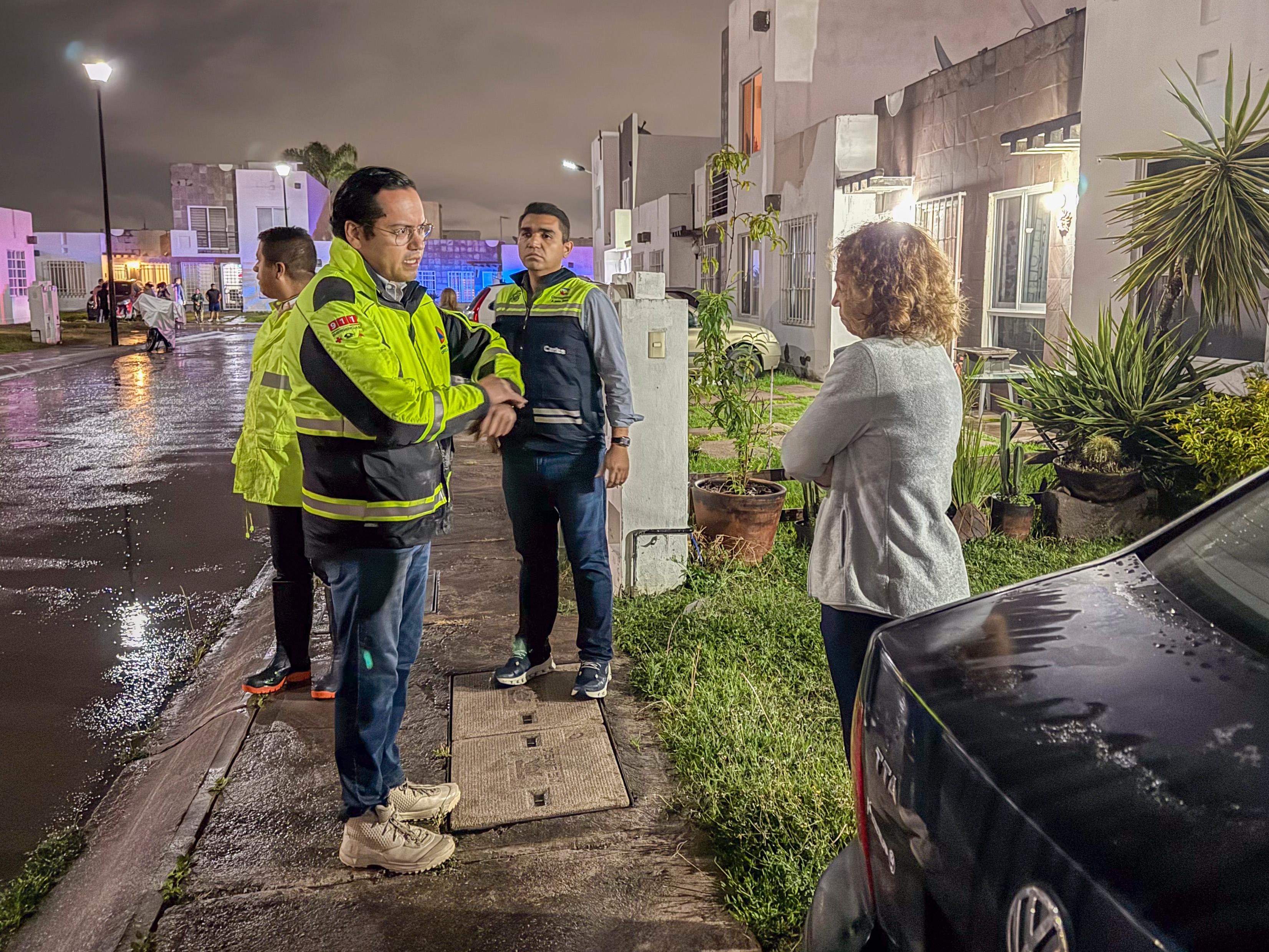 Chepe Guerrero y Gobierno del Estado atienden afectaciones por lluvia