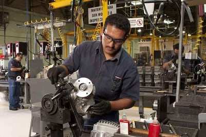 Tendencia de empleo en el estado, a la baja