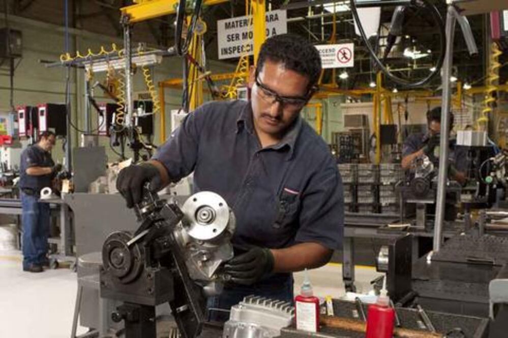 Tendencia de empleo en el estado, a la baja