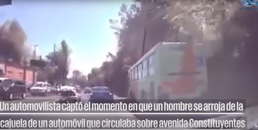 Captan momento en que presunto secuestrado se arroja de cajuela en Constituyentes