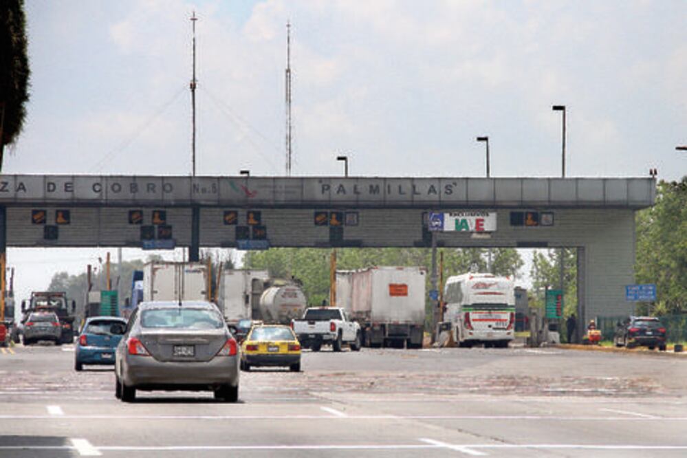 Flujo en carreteras de paga bajó por las fiestas patrias, informa Capufe