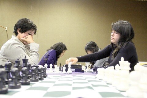 Abril, con dos torneos de ajedrez